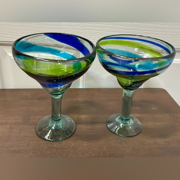 16Oz Hand Blown Margarita Glasses Blue Green Swirls Set of 2 Made in Mexico - Picture 9 of 13